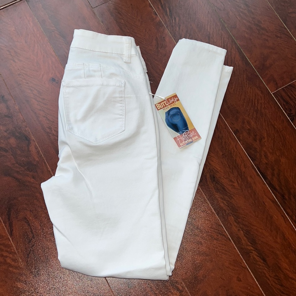 Brand new jeans size 7 fitted legs stretchy ankle length high rise NWOT
